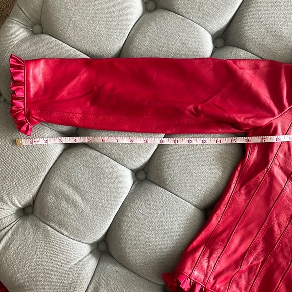 St. John Collection by Marie Gray Leather and Silk Blazer Jacket - Picture 14 of 16